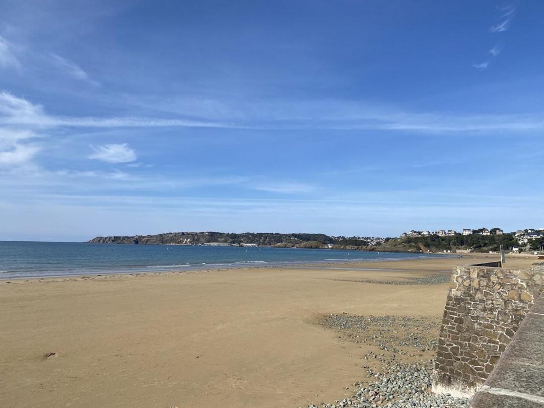 441 - A Erquy, En Bordure De La Tres Belle Plage De Caroual 2Km De Sables Fin Exterior foto